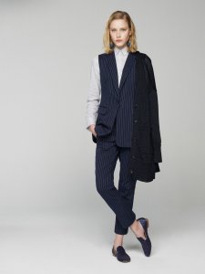 maszkulin nadrágkosztüm